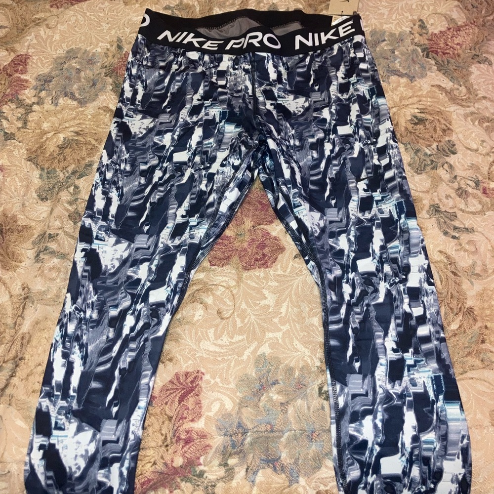 NEW Women’s Nike pro dri-fit multi color leggings 1X
